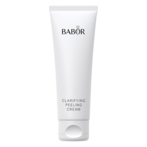 Weiße Tube mit Klappverschluss, beschriftet mit 'BABOR Clarifying Peeling Cream' in grauer Schrift.