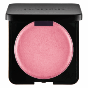 Rosa Rouge in einer schwarzen, quadratischen Verpackung mit ausgeglichener, glatter Oberfläche.