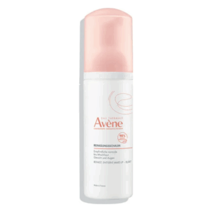 Reinigungschaum von Avène in einer weißen Flasche mit rosa Deckel, geeignet für empfindliche Haut.